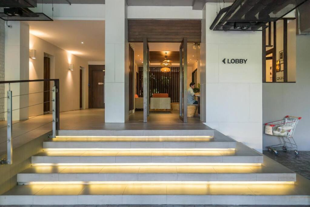 Private Apartment At Emerald Terrace Patong Exterior photo